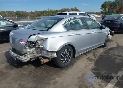 2009 Honda Accord 2.4 Lx z USA, uszkodzony, nr VIN 1HGCP26349A171669